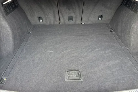 DG23BWX Audi Q5 Edition 1 40 TDI quattro 204 PS S tronic Thumbnail #7