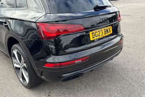 DG23BWX Audi Q5 Edition 1 40 TDI quattro 204 PS S tronic Thumbnail #8