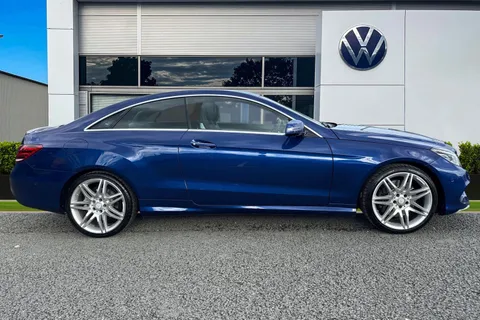 FV66ANX Mercedes-Benz E Class 3.5 E400 V6 AMG Line Edition G-Tronic+ Euro 6 (s/s) 2dr Thumbnail #4