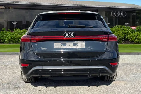  Audi A6 E-Tron Avant 100kWh Performance S line Auto 5dr Thumbnail #5