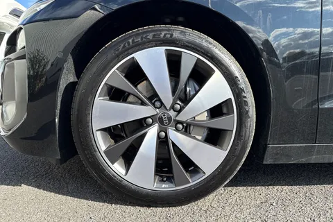  Audi A6 E-Tron Avant 100kWh Performance S line Auto 5dr Thumbnail #13