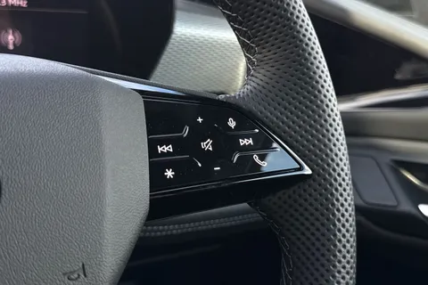  Audi A6 E-Tron Avant 100kWh Performance S line Auto 5dr Thumbnail #35