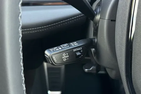  Audi A6 E-Tron Avant 100kWh Performance S line Auto 5dr Thumbnail #36