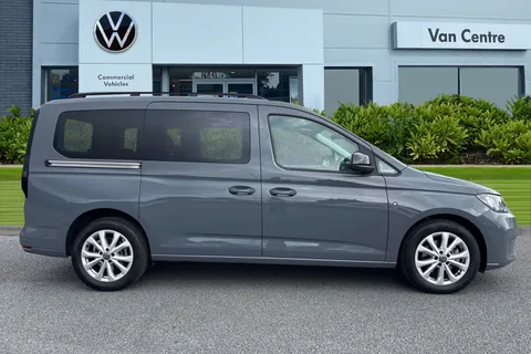 DG74CZP Volkswagen Caddy Maxi 2.0 TDI 122 Life 5dr DSG Thumbnail #4