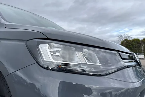 DG74CZP Volkswagen Caddy Maxi 2.0 TDI 122 Life 5dr DSG Thumbnail #10