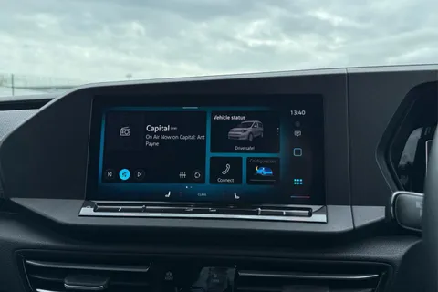 DG74CZP Volkswagen Caddy Maxi 2.0 TDI 122 Life 5dr DSG Thumbnail #18