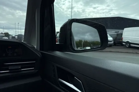 DG74CZP Volkswagen Caddy Maxi 2.0 TDI 122 Life 5dr DSG Thumbnail #22