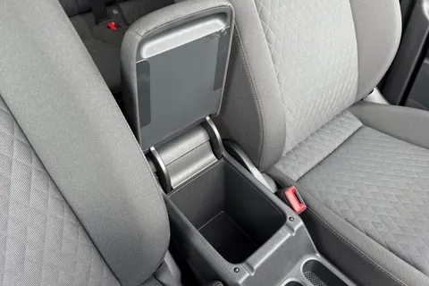 DG74CZP Volkswagen Caddy Maxi 2.0 TDI 122 Life 5dr DSG Thumbnail #40