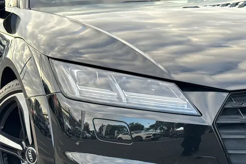 KX18LLN Audi TTS S Coup- Black Edition 2.0 TFSI quattro 310 PS S tronic Thumbnail #9