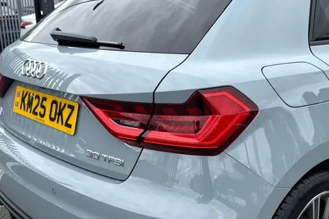 KM25OKZ Audi A1 S line 30 TFSI 116 PS S tronic Thumbnail #8