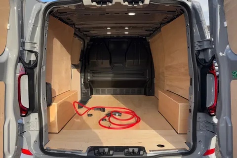 MF25JZL Volkswagen E-Transporter 160kW 65kWh Commerce Pro Van Auto Thumbnail #10