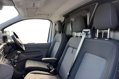 11 of 57 for VOLKSWAGEN TRANSPORTER 2.0 TDI 150 Commerce Plus Van