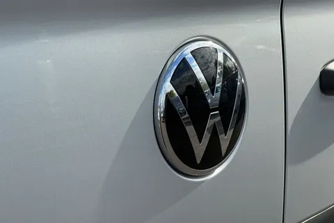 26 of 57 for VOLKSWAGEN TRANSPORTER 2.0 TDI 150 Commerce Plus Van