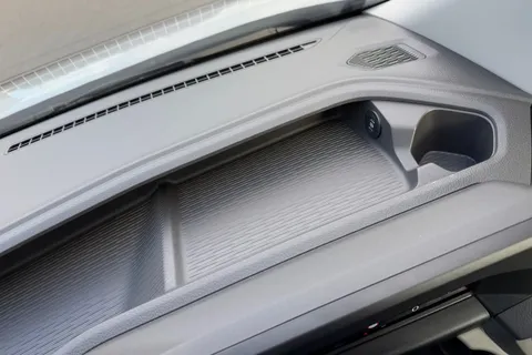 MF25JZL Volkswagen E-Transporter 160kW 65kWh Commerce Pro Van Auto Thumbnail #39