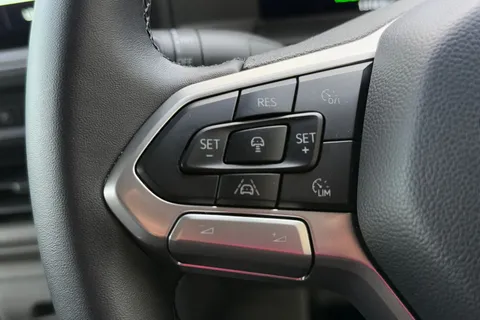 MF25JZL Volkswagen E-Transporter 160kW 65kWh Commerce Pro Van Auto Thumbnail #42