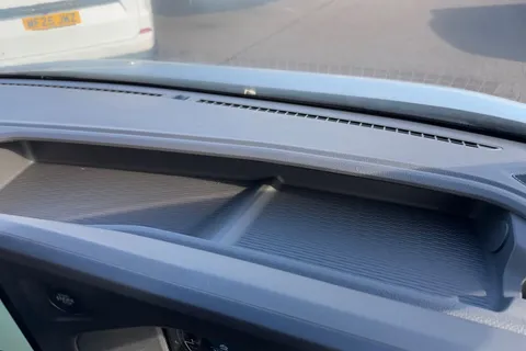 43 of 57 for VOLKSWAGEN TRANSPORTER 2.0 TDI 150 Commerce Plus Van