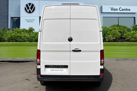 PE25VMT Volkswagen Crafter CR35 Panel van Commerce MWB 140 PS 2.0 TDI 6sp Manual FWD Thumbnail #9