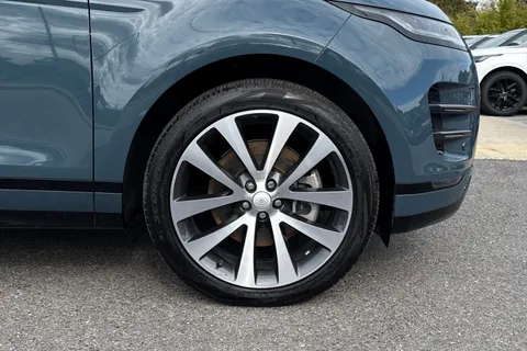 KS24YPG Land Rover Range Rover Evoque 2.0 D200 Dynamic HSE 5dr Thumbnail #9