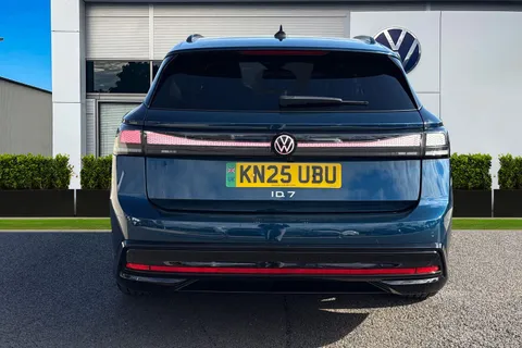 KN25UBU Volkswagen Id.7 210kW Match Pro 77kWh 5dr Auto **INTERIOR PACK, EXTERIOR PACK, HEAT PUMP** Thumbnail #5