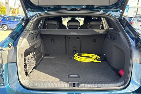 KN25UBU Volkswagen Id.7 210kW Match Pro 77kWh 5dr Auto **INTERIOR PACK, EXTERIOR PACK, HEAT PUMP** Thumbnail #7