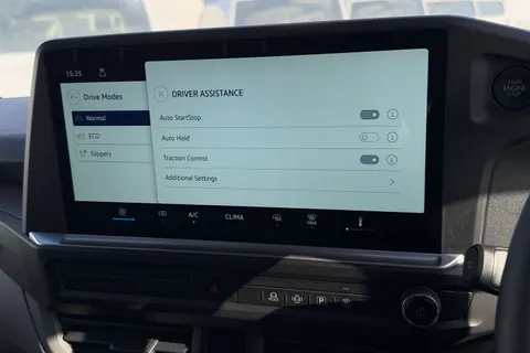 MF25JWO Volkswagen Transporter 2.0 TDI 150 Commerce Plus Van Thumbnail #51