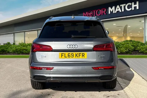 FL69KFR Audi Q5 2.0 TDI 40 Black Edition S Tronic quattro Euro 6 (s/s) 5dr Thumbnail #5