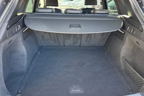 FL69KFR Audi Q5 2.0 TDI 40 Black Edition S Tronic quattro Euro 6 (s/s) 5dr Thumbnail #7