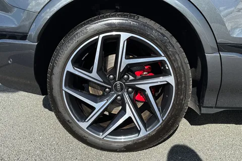 KS74PRV Audi Sq6 E-Tron SQ6 SUV Edition 1 e-tron 360,00 kW Thumbnail #11