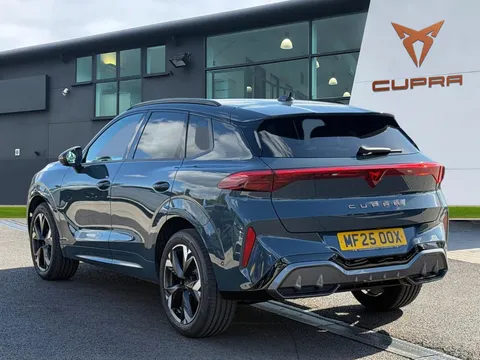 MF25OOX CUPRA Terramar 1.5 eTSI 150 V2 5dr DSG ** VAT QUALIFYING** Thumbnail #3