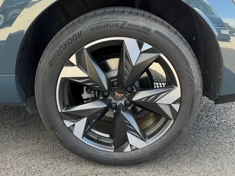 MF25OOX CUPRA Terramar 1.5 eTSI 150 V2 5dr DSG ** VAT QUALIFYING** Thumbnail #7