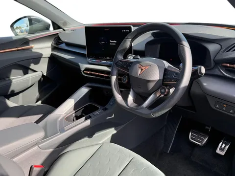 MF25OOX CUPRA Terramar 1.5 eTSI 150 V2 5dr DSG ** VAT QUALIFYING** Thumbnail #8