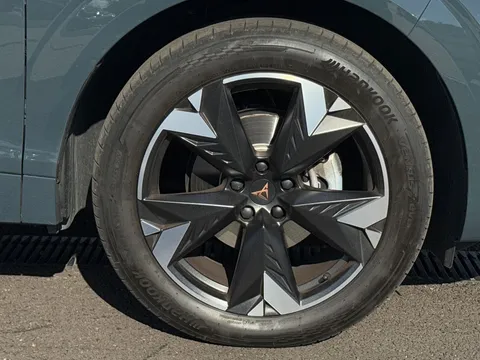 MF25OOX CUPRA Terramar 1.5 eTSI 150 V2 5dr DSG ** VAT QUALIFYING** Thumbnail #23