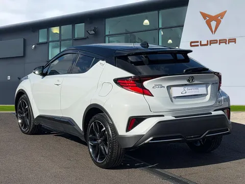 ME72BVW Toyota C-Hr 1.8 VVT-h GR SPORT CVT Euro 6 (s/s) 5dr Thumbnail #3