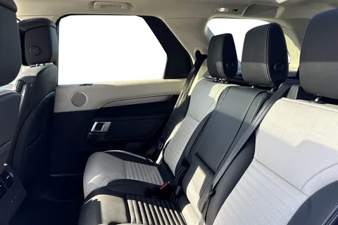 KK24GWW Land Rover Discovery 3.0 D350 Dynamic HSE 5dr Thumbnail #5