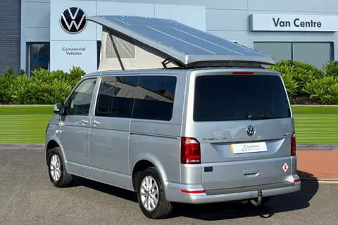 WT19KWX Volkswagen Transporter 2.0 TDI BMT 102PS Danbury Surf Camper Conversion Thumbnail #4