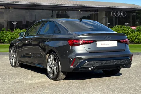 DA25OBL Audi A3 Black Edition 35 TFSI  150 PS S tronic Thumbnail #3