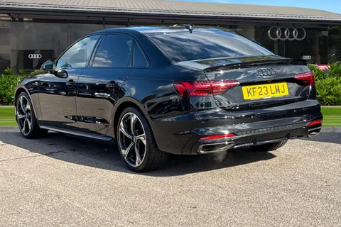 KF23LMJ Audi A4 Black Edition 35 TFSI 150 PS S tronic Thumbnail #3