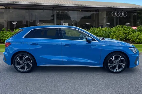 PJ71KBE Audi A3 S line 30 TFSI 110 PS S tronic Thumbnail #4