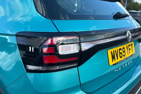 MV69YFT Volkswagen T-Cross 1.0 TSI 115 SE 5dr Thumbnail #8