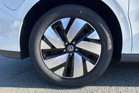 DE75ZRR Volkswagen Id. Buzz Cargo Cargo Commerce SWB 340 4 Motion PS 79 kWh - Delivery Mileage Thumbnail #11