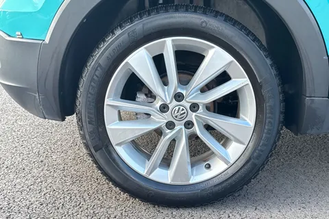 MV69YFT Volkswagen T-Cross 1.0 TSI 115 SE 5dr Thumbnail #11