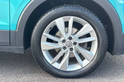 12 of 46 for VOLKSWAGEN T-CROSS 1.0 TSI 115 SE 5dr