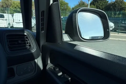 DE75ZRR Volkswagen Id. Buzz Cargo Cargo Commerce SWB 340 4 Motion PS 79 kWh - Delivery Mileage Thumbnail #21