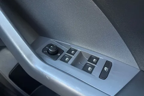 21 of 46 for VOLKSWAGEN T-CROSS 1.0 TSI 115 SE 5dr