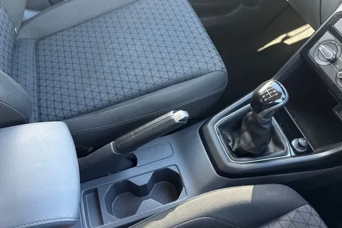 23 of 46 for VOLKSWAGEN T-CROSS 1.0 TSI 115 SE 5dr