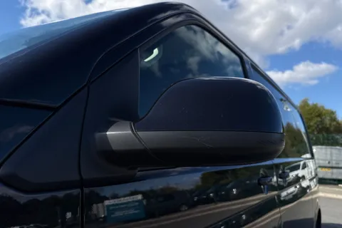 DA24BBX Volkswagen Transporter 2.0 TDI 110 Highline Van Thumbnail #27