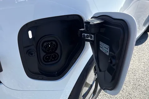 DE75ZRR Volkswagen Id. Buzz Cargo Cargo Commerce SWB 340 4 Motion PS 79 kWh - Delivery Mileage Thumbnail #29