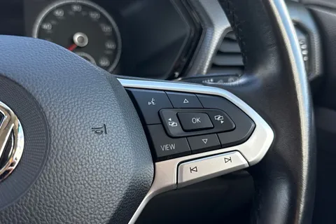 33 of 46 for VOLKSWAGEN T-CROSS 1.0 TSI 115 SE 5dr