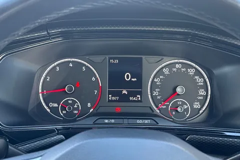 37 of 46 for VOLKSWAGEN T-CROSS 1.0 TSI 115 SE 5dr