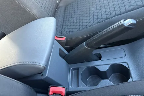 40 of 46 for VOLKSWAGEN T-CROSS 1.0 TSI 115 SE 5dr